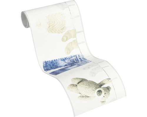 Tapetă pentru copii cu modele de ursuleț de pluș, blugi și haine