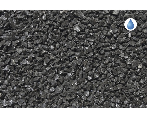 Prim-plan cu pietriș decorativ negru cu simbol de permeabilitate la apă