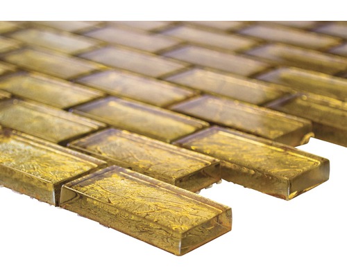 Prim-plan cu plăci de mozaic din sticlă