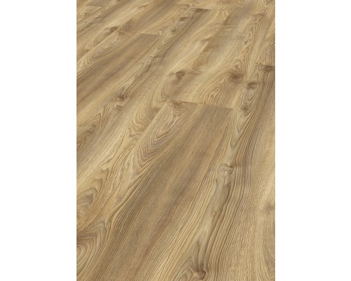 Prim-plan cu podea laminată cu aspect de lemn