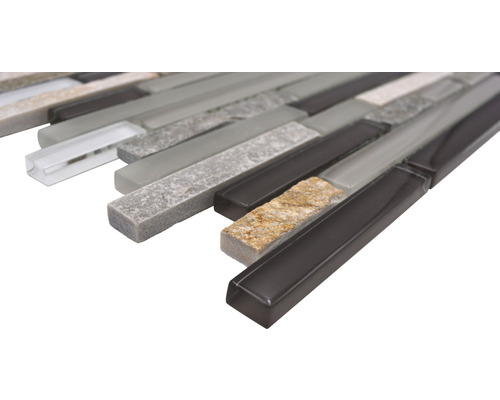 Mozaic din sticlă și piatră