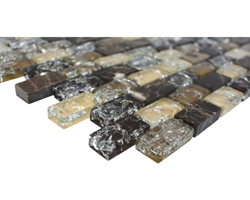 Mozaic din sticlă și piatră