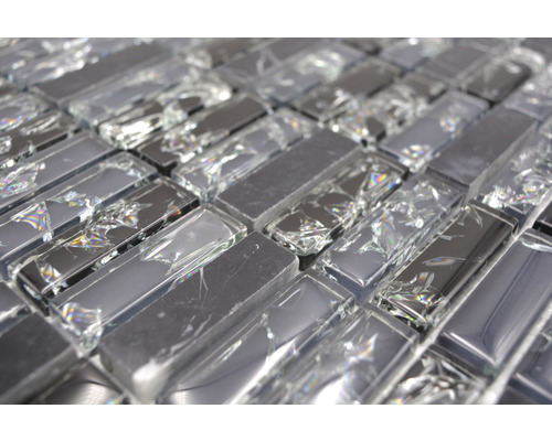 Mozaic din sticlă și piatră