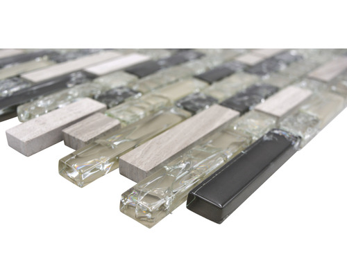 Mozaic din sticlă și piatră