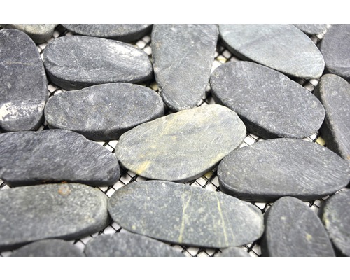 Covor mozaic din pietre de râu din piatră naturală