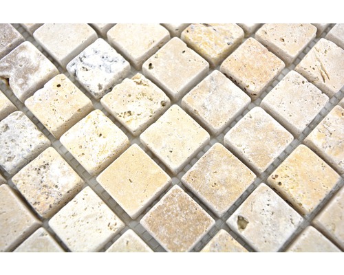 Plăci de mozaic din travertin în model diamant