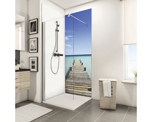 Panou baie Decodesign, 2100x900 mm, decor Maldive, albastru Cabină de duș cu motiv de plajă, cadă de duș și accesorii de baie într-o baie luminoasă