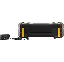 Radio de șantier cu sursă de alimentare din spate