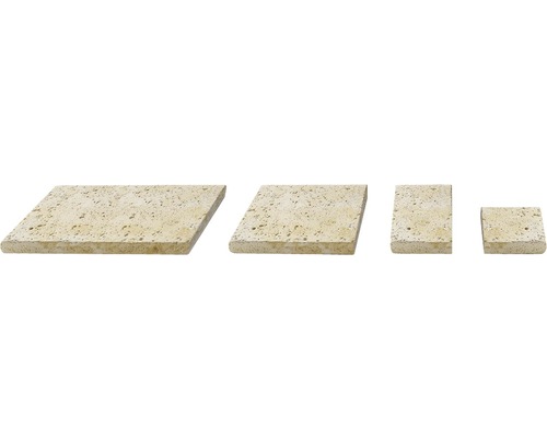 Patru plăci de travertin de diferite dimensiuni