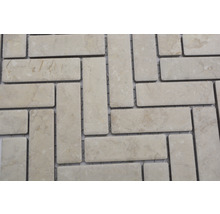 Plăci de mozaic din marmură în model herringbone