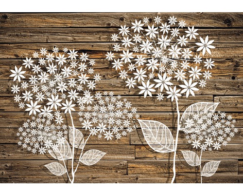 Model floral decorativ pe panouri de lemn pentru interior