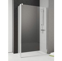 Cabină de duș walk-in cu baterie de duș în baie