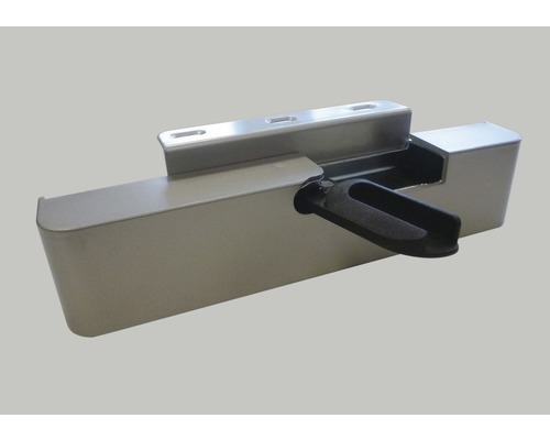 Oprire metalică pentru poartă din lemn