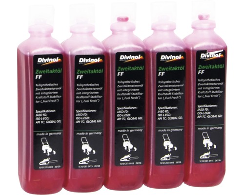 Cinci recipiente de ulei pentru motoare în doi timpi FF de la Divinol