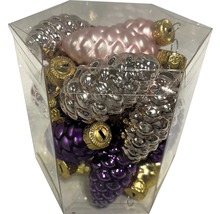 Decorațiuni de pom de Crăciun din sticlă în formă de con de pin în ambalaj transparent