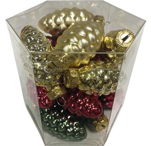 Decorațiuni pentru brad conuri de pin în ambalaj transparent