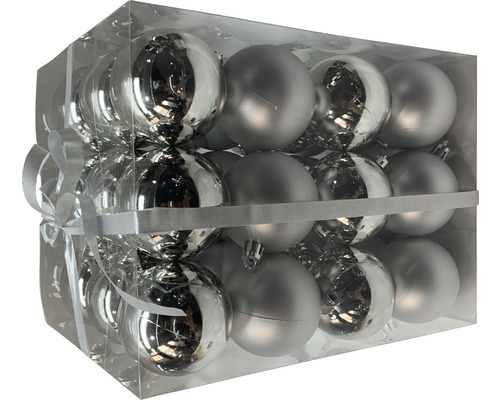 Cutie cu globuri argintii de Crăciun