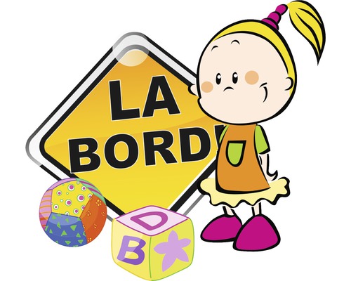 Un semn galben cu textul La Bord, o fetiță de desene animate, o minge și un cub de jucărie