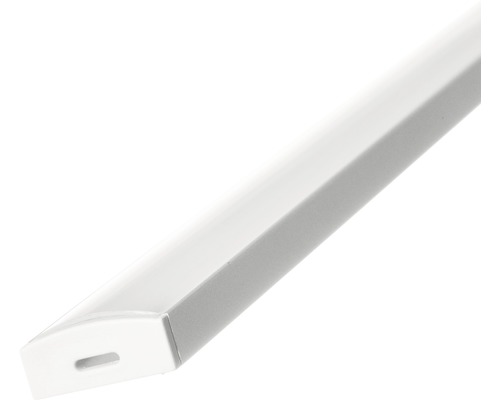 Plintă din plastic cu canal de cablu