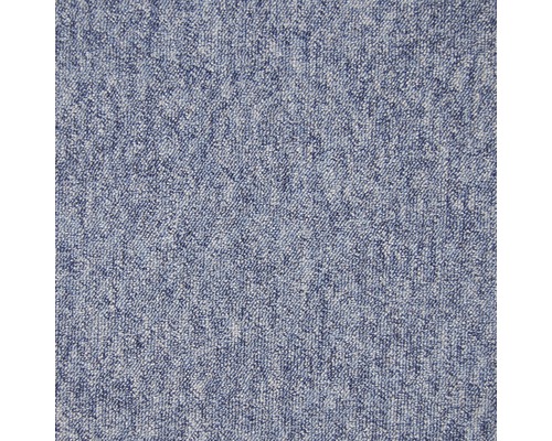 Prim-plan cu mochetă albastră cu model amestecat