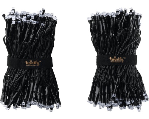 Două pachete de luminițe Twinkly, legate cu o bandă