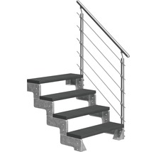 Scară cu balustradă metalică și trepte