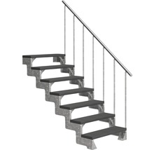 Scară exterioară cu cadru metalic și balustradă