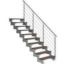 Scară cu balustradă metalică și trepte din lemn