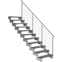 Scară cu cadru metalic și balustradă cu cablu