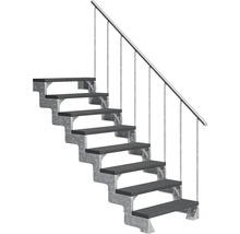 Scară exterioară cu șapte trepte și balustradă