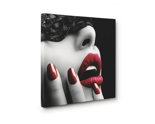 Tablou canvas cu o femeie cu ruj roșu și design de unghii