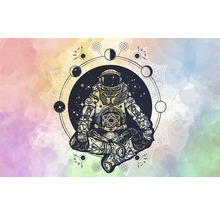 Ilustrație cu un astronaut în poziție de meditație cu fazele lunii