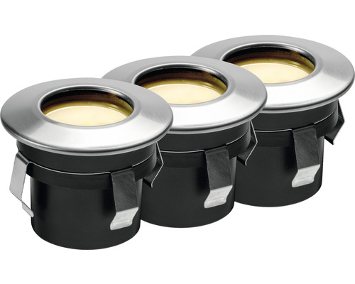 Trei spoturi încastrate în sol din metal și plastic