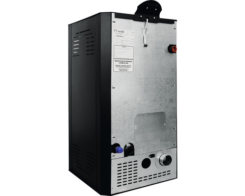 Vedere din spate a unui șemineu pe peleți cu conexiuni