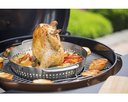 Pui la grătar în tavă pentru pui cu legume pe grătar cu cărbune