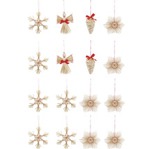 Stele de paie, figurine de îngeri din paie și conuri de pin din paie ca decorațiuni pentru pomul de Crăciun