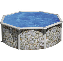 Piscină octogonală cu design de perete de piatră