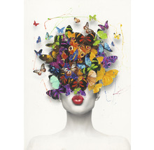 Imagine decorativă a unei femei cu fluturi