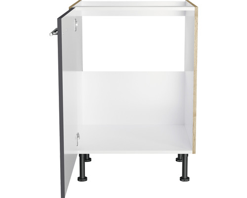 Dulap inferior de bucătărie cu ușă deschisă și raft interior