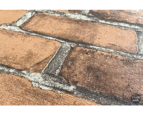 Prim-plan cu tapet cu model de cărămidă