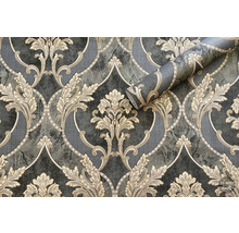 Tapet cu model floral și rolă