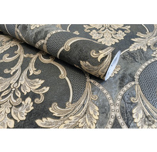 Tapet cu model floral și ornamente în formă de rolă