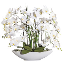 Orhidee decorativă în vas alb
