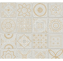 Tapet cu motive pătrate de faianță