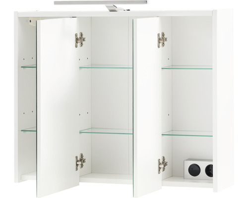 Dulap cu oglindă cu trei uși deschise, cu rafturi din sticlă