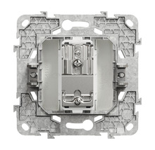 Partea din spate a unui insert de comutator pentru instalație electrică