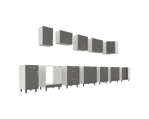 Bucătărie completă cu dulapuri suspendate și inferioare