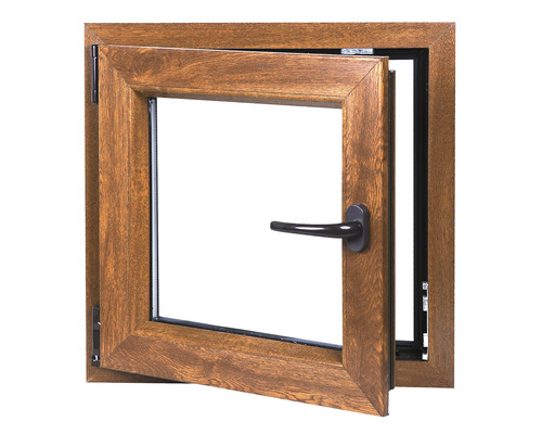 Fereastră din lemn cu mâner în poziție deschisă