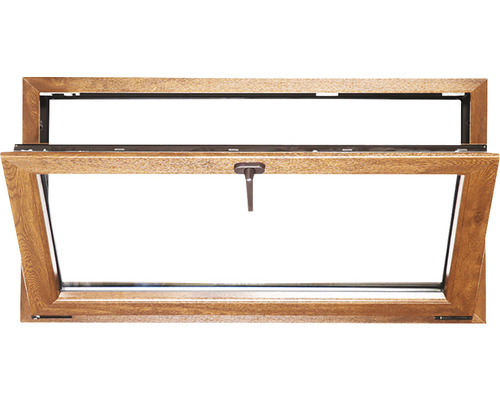 Fereastră din lemn deschisă