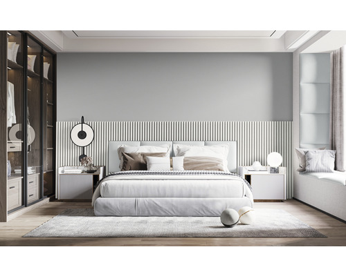 Dormitor cu pat matrimonial, noptiere și dulap